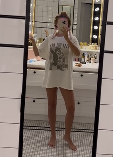 Jessica Mercedes feet photo 6