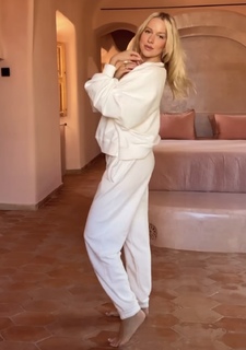 Jessica Mercedes feet photo 17