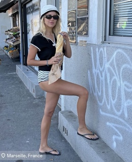 Jessica Mercedes feet photo 4