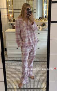 Jessica Mercedes feet photo 3