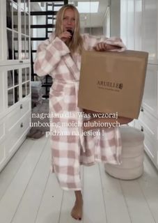 Jessica Mercedes feet photo 1