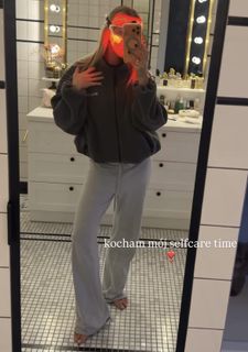 Jessica Mercedes feet photo 3