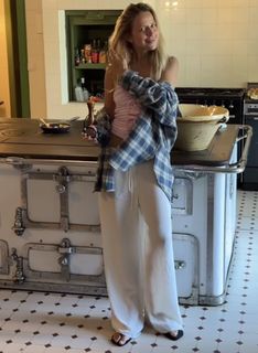 Jessica Mercedes feet photo 11