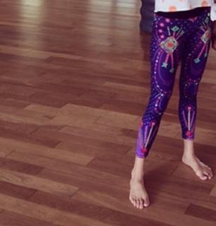 Jessica Michibata feet photo thumbnail