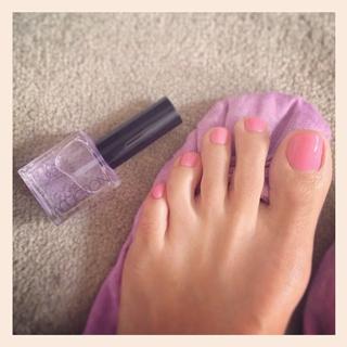 Jessica Michibata feet photo thumbnail