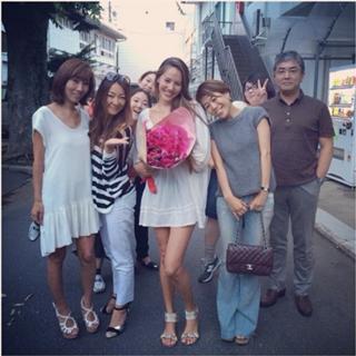 Jessica Michibata feet photo thumbnail