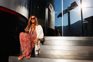 Jessica Michibata feet photo thumbnail