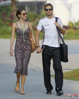 Jessica Michibata feet photo thumbnail