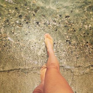 Jessica Michibata feet photo thumbnail