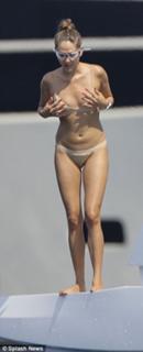 Jessica Michibata feet photo thumbnail