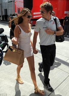 Jessica Michibata feet photo thumbnail