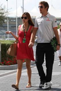 Jessica Michibata feet photo thumbnail