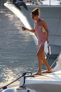 Jessica Michibata feet photo thumbnail