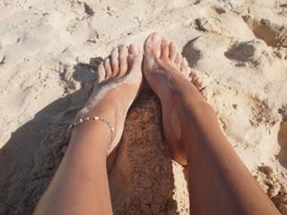 Jessica Michibata feet photo thumbnail
