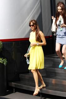 Jessica Michibata feet photo thumbnail