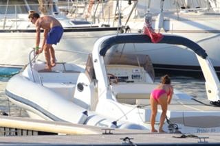 Jessica Michibata feet photo thumbnail