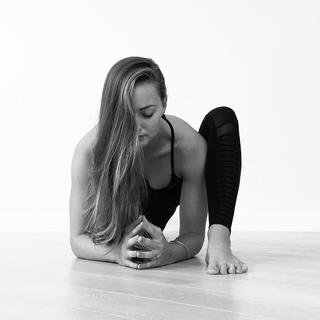 Jessica Olie feet photo 17