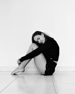 Jessica Olie feet photo 17