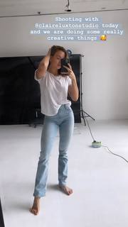 Jessica Olie feet photo 3