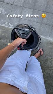 Jessica Olie feet photo 15