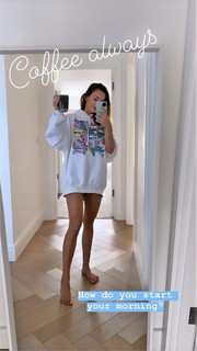 Jessica Olie feet photo 1