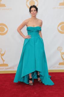 Jessica Paré feet photo thumbnail