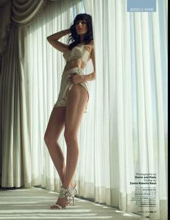 Jessica Paré feet photo thumbnail