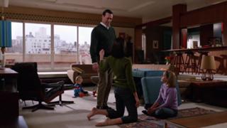 Jessica Paré feet photo thumbnail