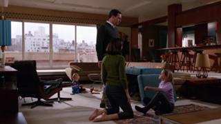 Jessica Paré feet photo thumbnail