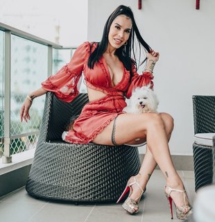 Jessica Pereira feet photo 9