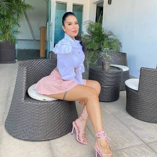 Jessica Pereira feet photo 3