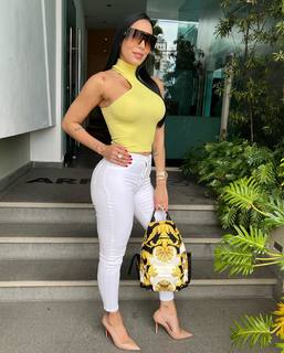 Jessica Pereira feet photo 8