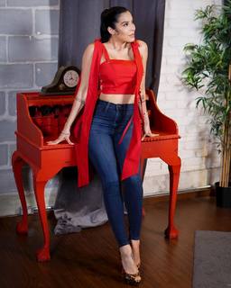 Jessica Pereira feet photo 7