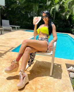 Jessica Pereira feet photo 8