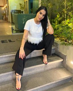 Jessica Pereira feet photo 5