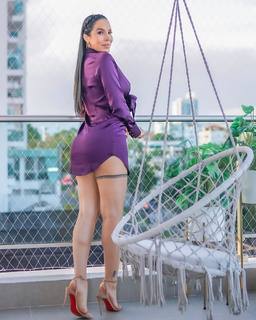 Jessica Pereira feet photo 16