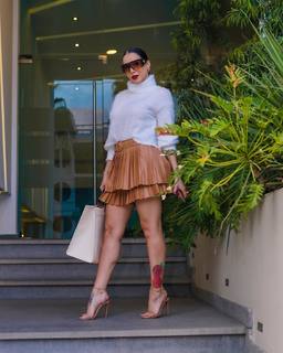 Jessica Pereira feet photo 16