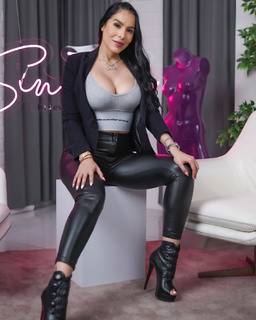 Jessica Pereira feet photo 14