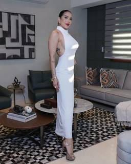 Jessica Pereira feet photo 12