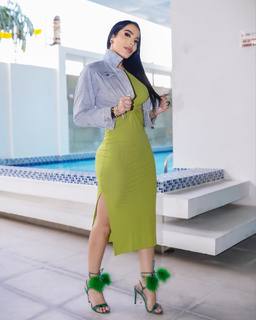 Jessica Pereira feet photo 1