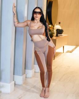 Jessica Pereira feet photo 9