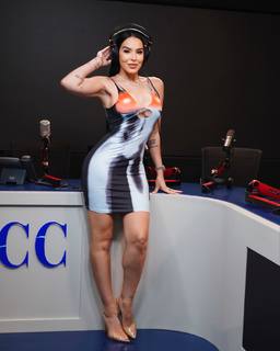 Jessica Pereira feet photo 17