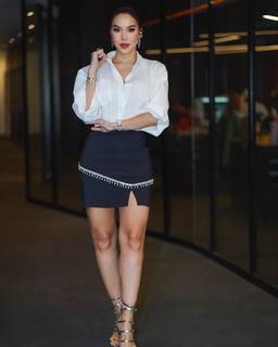 Jessica Pereira feet photo 9