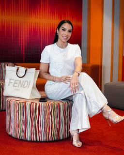 Jessica Pereira feet photo 2