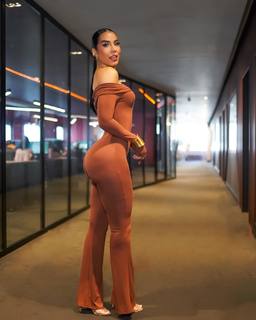 Jessica Pereira feet photo 9