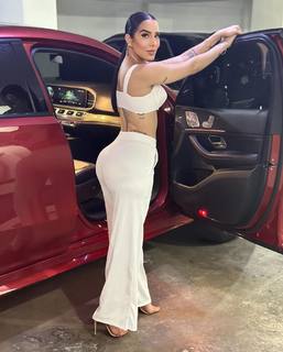 Jessica Pereira feet photo 17