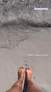 Jessica Plummer feet photo 14