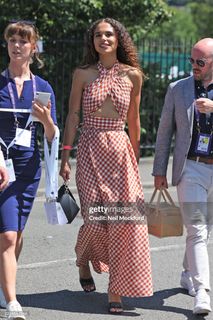 Jessica Plummer feet photo 7
