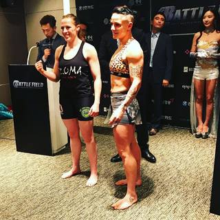 Jessica Rose Clark feet photo 18