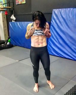 Jessica Rose Clark feet photo 7
